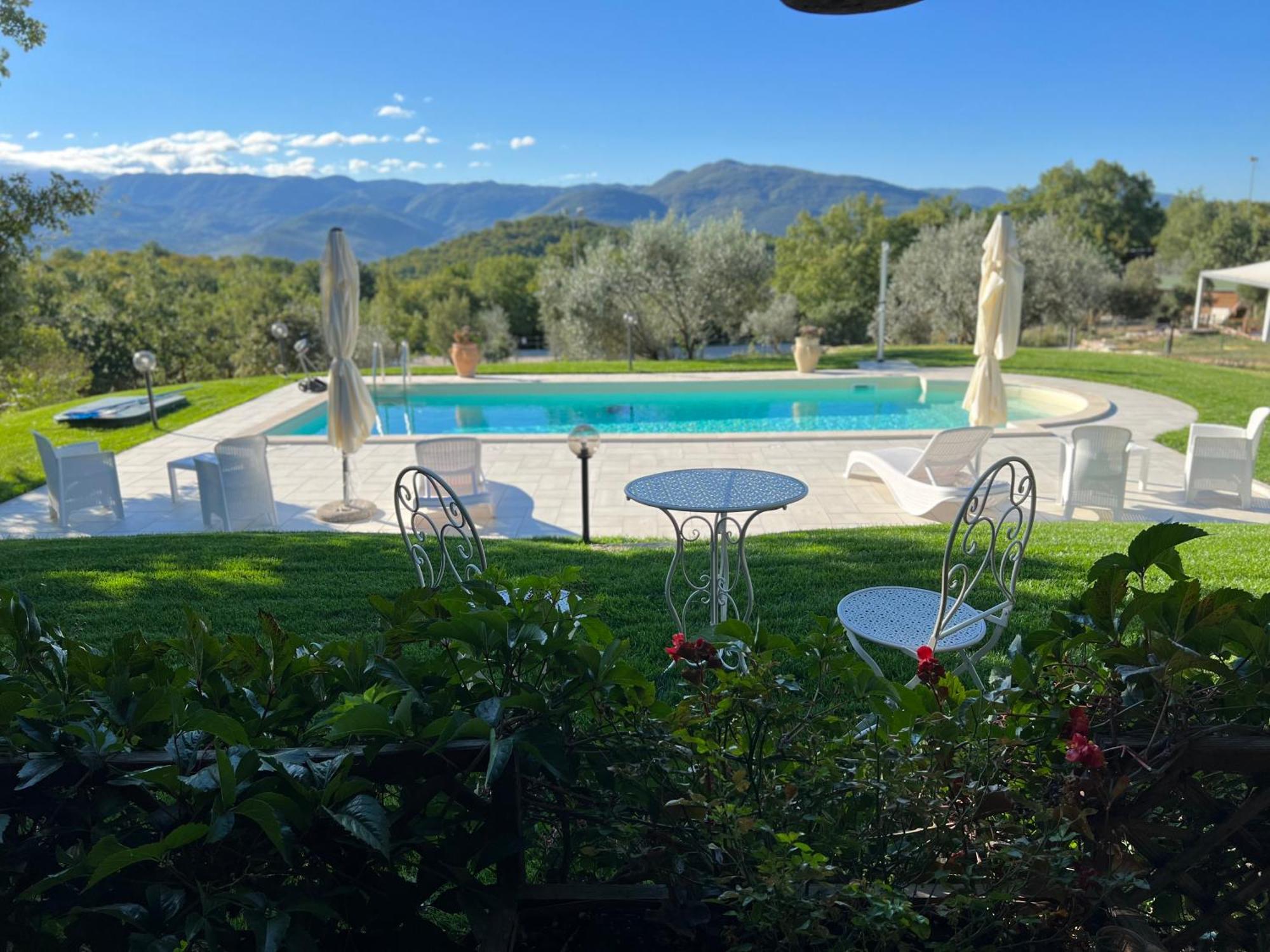 The Forest House Isernia Exterior foto
